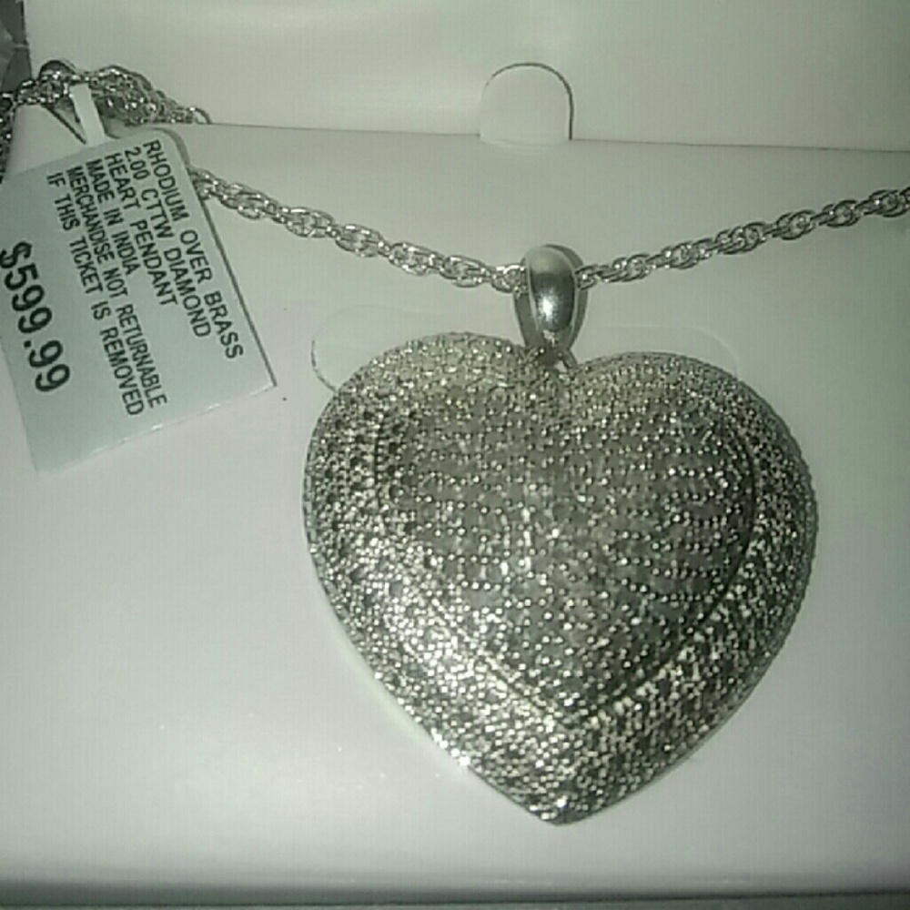 BRAND NEW W/ Tags!❤ HEART 2 CTW GENUINE💎 DIAMOND NECKLACE - Picture 2 of 9